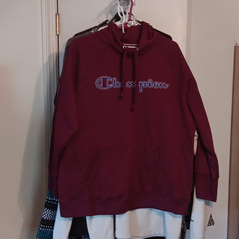 Champion Women's Hooded Sweatshirt size XL